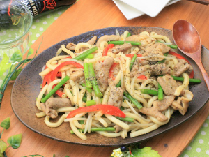 塩ホルモンの塩焼きうどん