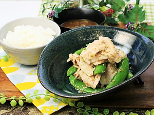 豚もも肉とスナップえんどうの 塩&ごま炒め